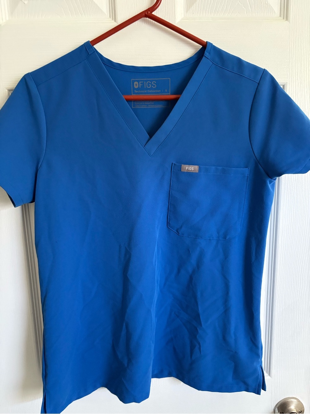 FIGS Classic V-Neck Scrub Top in Blue
